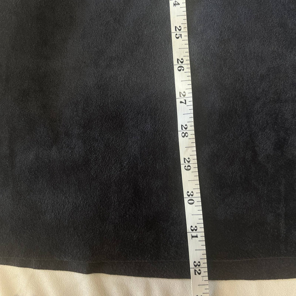 𝅺kensie Peekaboo Shoulder Tunic Dress - Picture 11 of 12